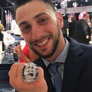 Meet your Posher, Cory